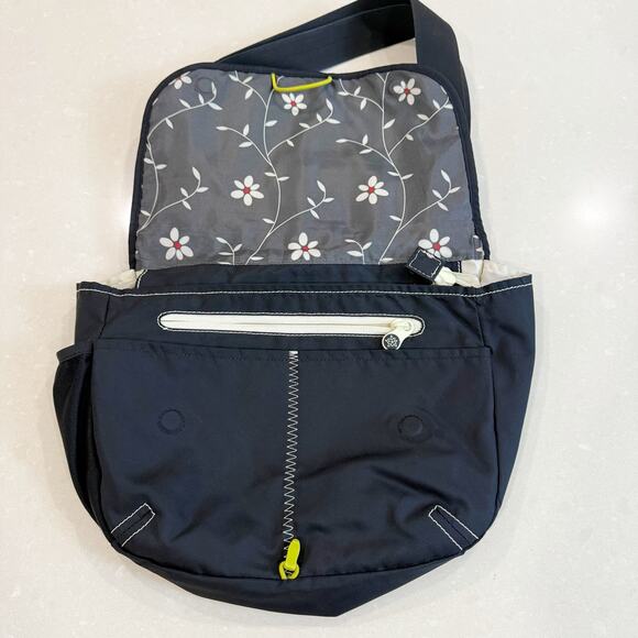 Sherpani Crossbody Messenger Bag Black Green Yellow Gray - Picture 5 of 9